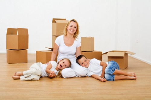 Business and residential moving support in East London